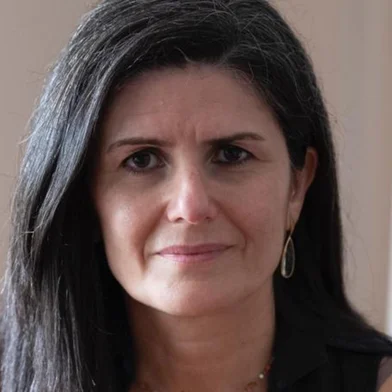 Zeina Latif<!-- NICAID(15439555) -->