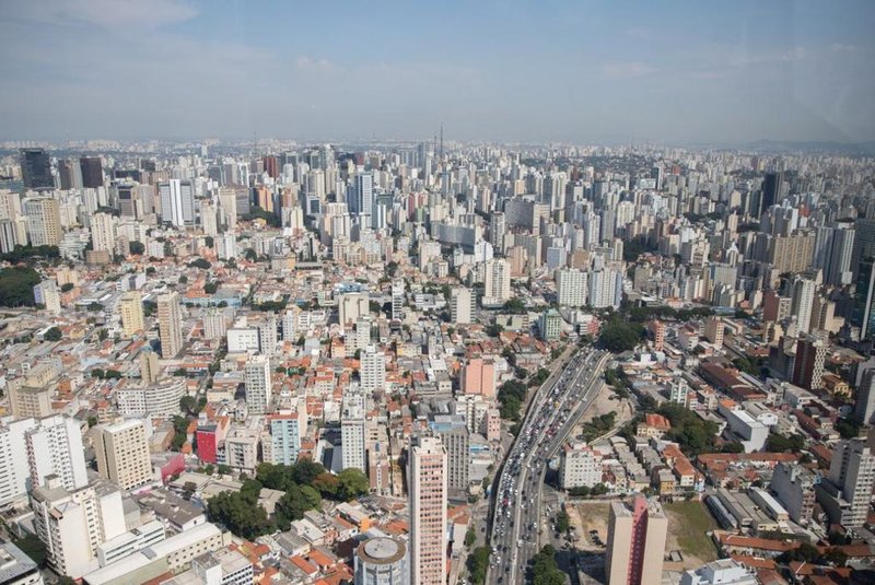 Vista aérea da cidade de São Paulo, prédios, edifícios<!-- NICAID(15105110) -->