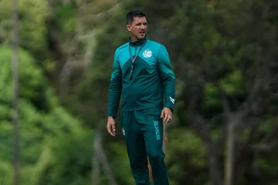 Treino do Juventude no CT antes do embarque para Belém do Pará. Na foto: técnico Maurício Barbieri.<!-- NICAID(16241889) -->