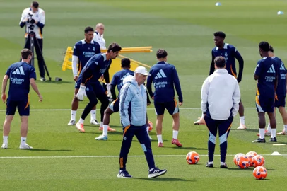 Carlo Ancelotti, em treino do real madrid