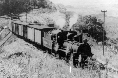 trem de Canela a Taquaraano desconhecido<!-- NICAID(15591235) -->
