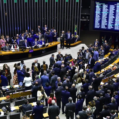 Câmara dos Deputados vota reforma tributária<!-- NICAID(15476424) -->