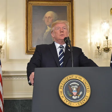 US President Donald Trump delivers a statement on the Las Vegas shooting from the Diplomatic Reception Room of the White House on October 2, 2017. / AFP PHOTO / MANDEL NGAN<!-- NICAID(13184617) -->