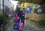 Corte de gastos, planos adiados e mudança de hábitos: como a inflação está afetando a vida das famílias no RS