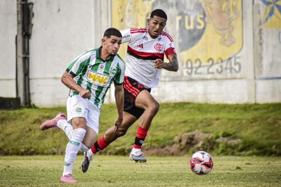 Leonardo Bidese / E.C. Juventude / Divulgação Juventude 2 x 3 Flamengo no Brasileirão Sub-20, no Estádio Homero Soldatelli<!-- NICAID(16286931) -->