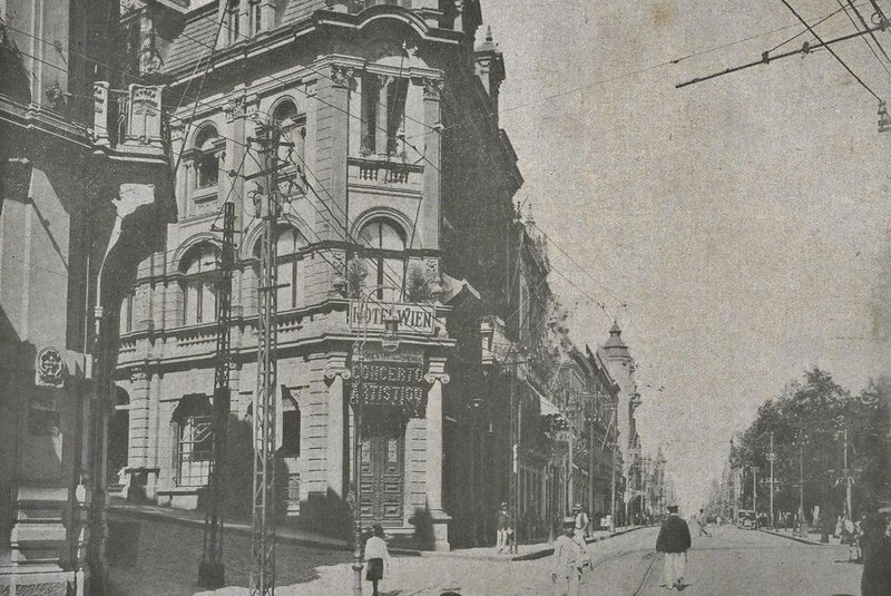 Hotel Vienna, na revista MascaraFoto publicada em 1918, quando nome é tinha mudado para Metropole<!-- NICAID(15454840) -->