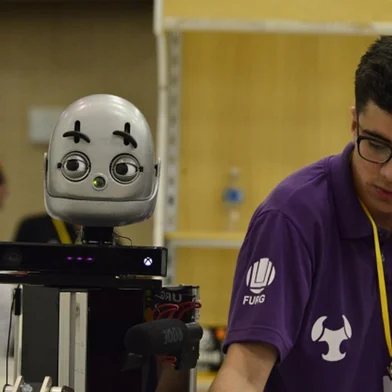 Robô Doris, acrônimo em inglês: “Domestic Robotic Intelligent System”, ou Sistema Inteligente Robótico Doméstico. Foi projetada e desenvolvida pela equipe de Robótica da Universidade do Rio Grande (Furg) com parceria da Universidade de Santa Maria e, nesta semana, representará o Brasil na RoboCup 2022, a Copa do Mundo da robótica, realizada em Bangkok, na Tailândia, de 11 a 17 de julho. <!-- NICAID(15144882) -->