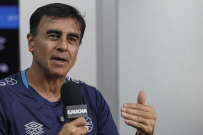 Porto Alegre, RS, Brasil, 27-03-2025: Entrevista com o técnico do Grêmio, Gustavo Quinteros, no CT Luiz Carvalho. Foto: Mateus Bruxel / Agência RBSIndexador: MATEUS BRUXEL<!-- NICAID(16004748) -->