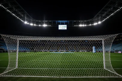PORTO ALEGRE, RS, BRASIL, 08-07-2025: Na Arena, Grêmio enfrenta o São José valendo o título da Recopa. O duelo promove o encontro entre o campeões do Gauchão 2024 — o Tricolor — e da Copa FGF do ano passado — o Zeca. Fotos: Duda Fortes/Agência RBS<!-- NICAID(16076104) -->