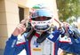 Bortoleto se inspira em Senna e promete garra e dedicação nas pistas da Fórmula 1 em 2025