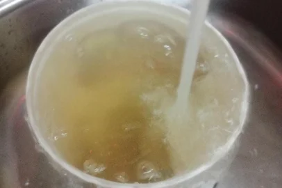 Prefeitura de Vacaria promete entrar com ação civil pública contra a Aegea/Corsan por conta de problemas no abastecimento de água e na qualidade da mesma nos Campos de Cima da Serra.<!-- NICAID(16217839) -->