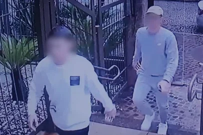 Ladrões ingressam em condomínios e cometem furtos em Porto Alegre<!-- NICAID(15739552) -->