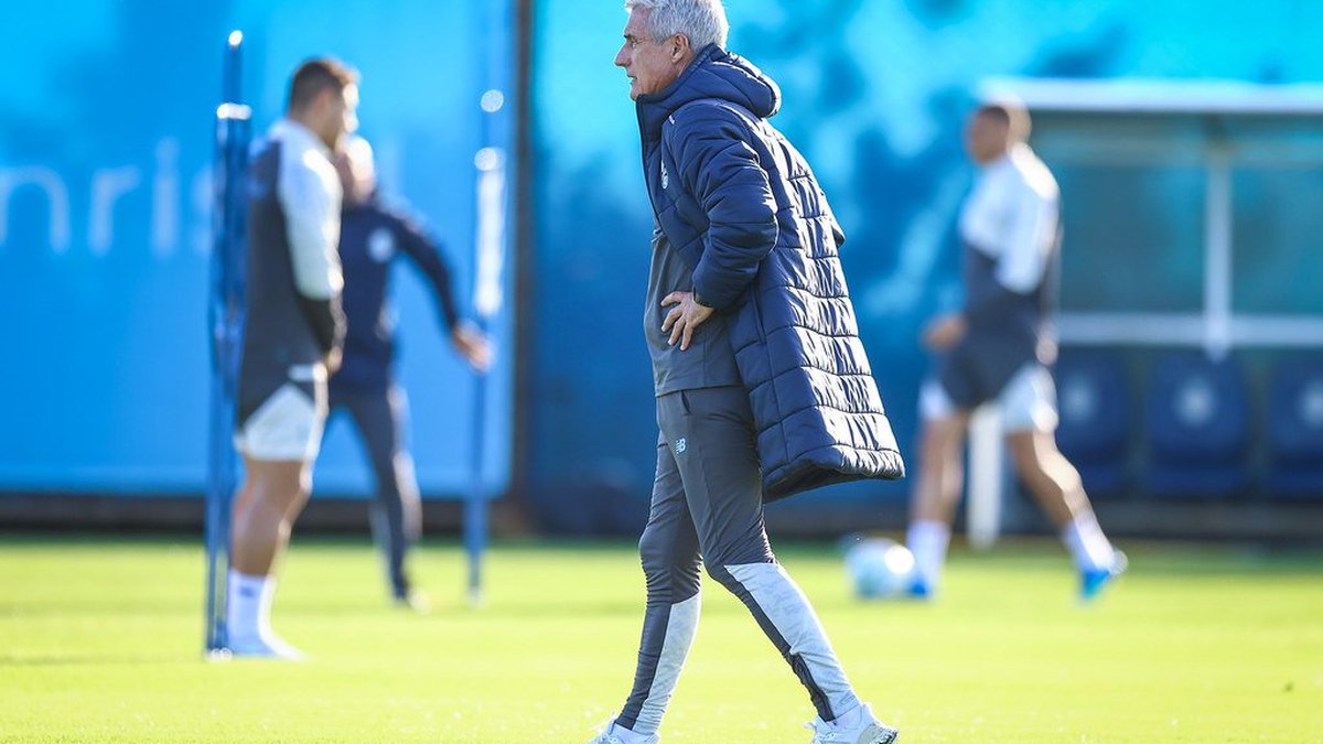 Grêmio aceita amistoso contra o Cascavel por motivos financeiros e técnicos