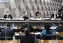 Brasil poderia ter evitado até 400 mil mortes por covid-19, diz Pedro Hallal à CPI