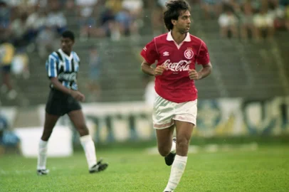 Gre-nal de 20/12/1992#Envelope:123060#Fotógrafo: Sílvio Ávila<!-- NICAID(15461607) -->