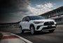 Corolla Cross 2027 tem atualizações pontuais no visual e no interior