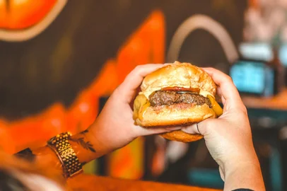 hamburguer, canoas, destemperados, rota, gastronomia, croqueta<!-- NICAID(15279907) -->