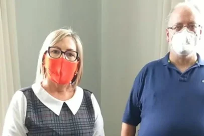 A prefeita de Taquara, Sirlei Silveira (PSB), orientou o uso de ivermectina como medida para prevenir a covid-19 ou mitigar os sintomas mais graves da doença no município do Vale do Paranhana. O pronunciamento foi realizado na presença da secretária de Saúde, Ana Maria Rodrigues, do vice-prefeito, Nelson Martins, e de três médicos da cidade, Richard Santos Pereira, Mauro Werb Junior e Marcelo Conrad, por meio de uma live transmitida no perfil oficial da mandatária, na tarde de quarta-feira (10).  <!-- NICAID(14733212) -->