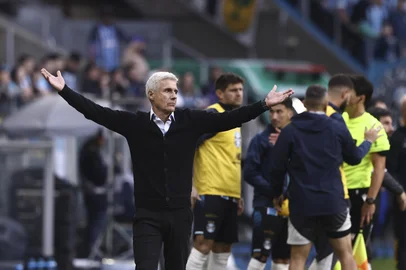 PORTO ALEGRE, RS, BRASIL, 08-08-2026: Grêmio x São Paulo, partida válida pela 22ª rodada do Campeonato Brasileiro 2026. O jogo ocorre na Arena, em Porto Alegre. Foto: Bruno Todeschini/Grupo RBSIndexador: Bruno Todeschini<!-- NICAID(16342961) -->