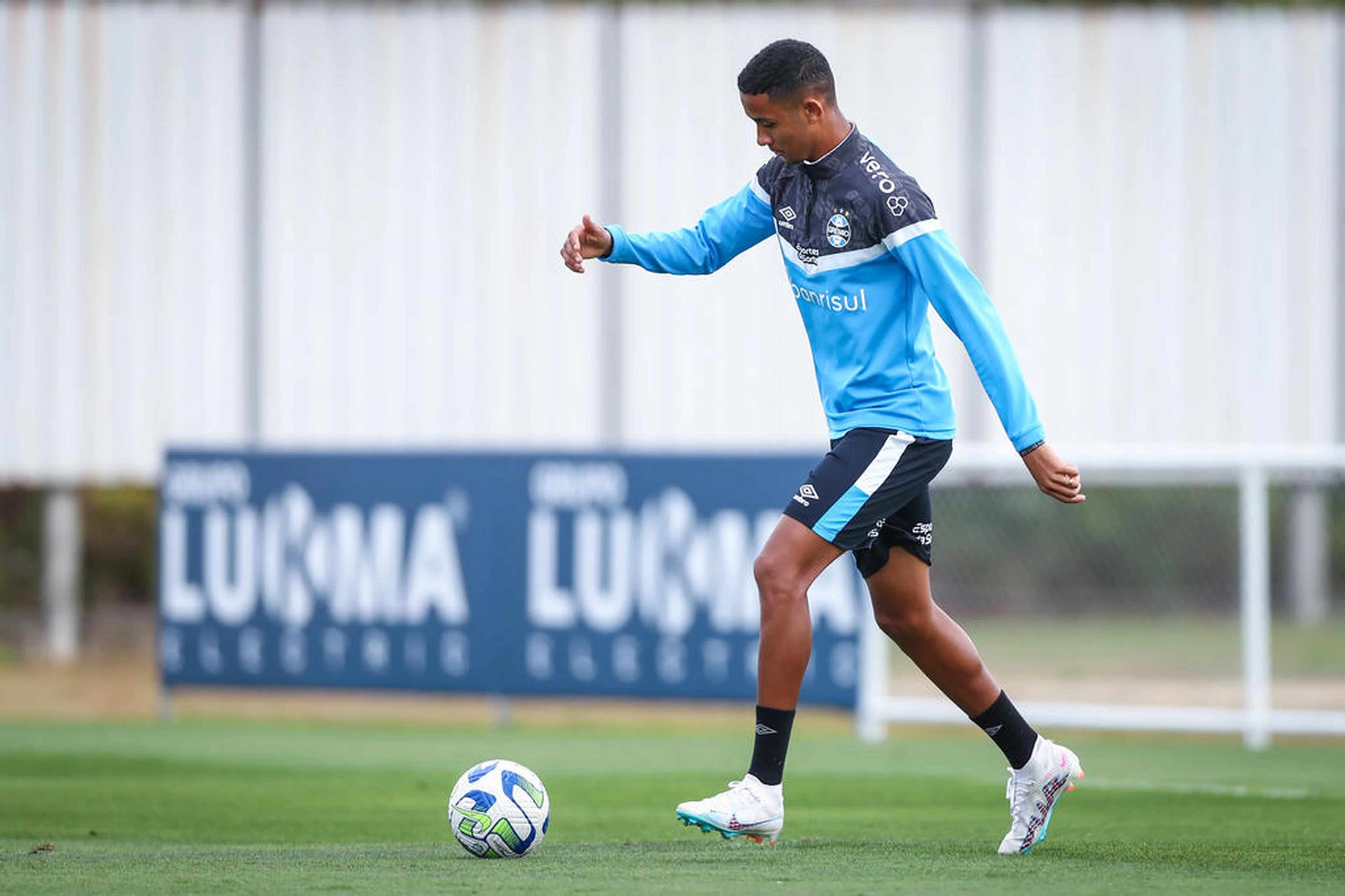 Lucas Uebel/Grêmio/Divulgação