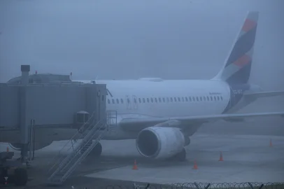 Neblina em Porto Alegre<!-- NICAID(16054695) -->