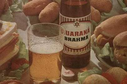 Nos anos 1970, propaganda do Guaraná Brahma.<!-- NICAID(15971177) -->