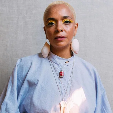 Cantora Anelis Assumpção é atração dentro da programação da Mostra Tum Tum, que ocorre em paralelo ao Aldeia Sesc, em Caxias do Sul.<!-- NICAID(14937241) -->