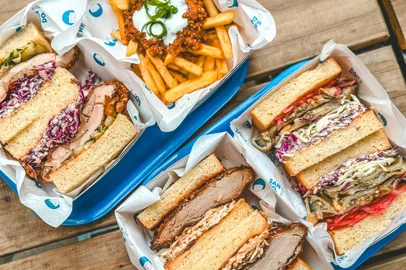 destemperados, comida japonesa, sanduiche, katsu sando, porto alegre, novidade, japao<!-- NICAID(15785677) -->