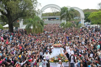 Devoção histórica e sonorização são diferenciais da Romaria de Nossa Senhora Aparecida em Passo Fundo<!-- NICAID(15888883) -->