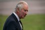 Britain's King Charles III walks to his plane at Aberdeen Airport to travel to London on September 9, 2022, following the death of his mother, Britain's Queen Elizabeth II the previous day. - Queen Elizabeth II, the longest-serving monarch in British history and an icon instantly recognisable to billions of people around the world, died at her Scottish Highland retreat on September 8. (Photo by Aaron Chown / POOL / AFP)Editoria: HUMLocal: AberdeenIndexador: AARON CHOWNSecao: imperial and royal mattersFonte: POOLFotógrafo: STR<!-- NICAID(15201838) -->