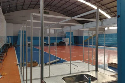 Vacaria abre novo serviço de saúde para pacientes covid-19 em ginásio<!-- NICAID(14792188) -->