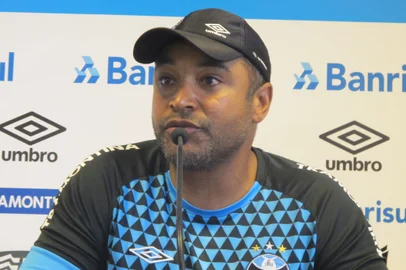 futebol, grêmio, roger machado, técnico, gre-nal, 07082015