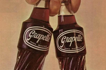 Propaganda Grapette em 1962<!-- NICAID(15958893) -->