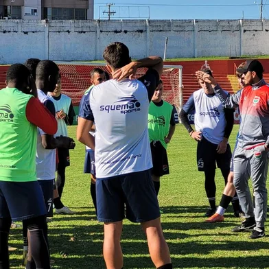 Treino do Passo Fundo, preparatório para o jogo de sábado, 10/06<!-- NICAID(15451829) -->