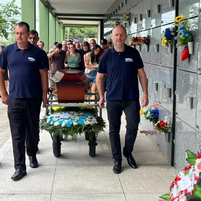 Marcos Nörnberg , sepultamento<!-- NICAID(16205310) -->