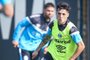 RS - FUTEBOL/ TREINO GREMIO 2023 - ESPORTES - Jogadores do Gremio realizam treino tÃ©cnico durante a manha desta sexta-feira, no CT Luiz Carvalho, na preparaÃ§Ã£o para a partida valida pelo Campeonato Brasileiro 2023. FOTO: LUCAS UEBEL/GREMIO FBPANa foto: Lucas Besozzi<!-- NICAID(15501553) -->