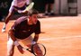 Gaúcho Marcelo Demoliner para nas quartas de final de duplas em Roland Garros