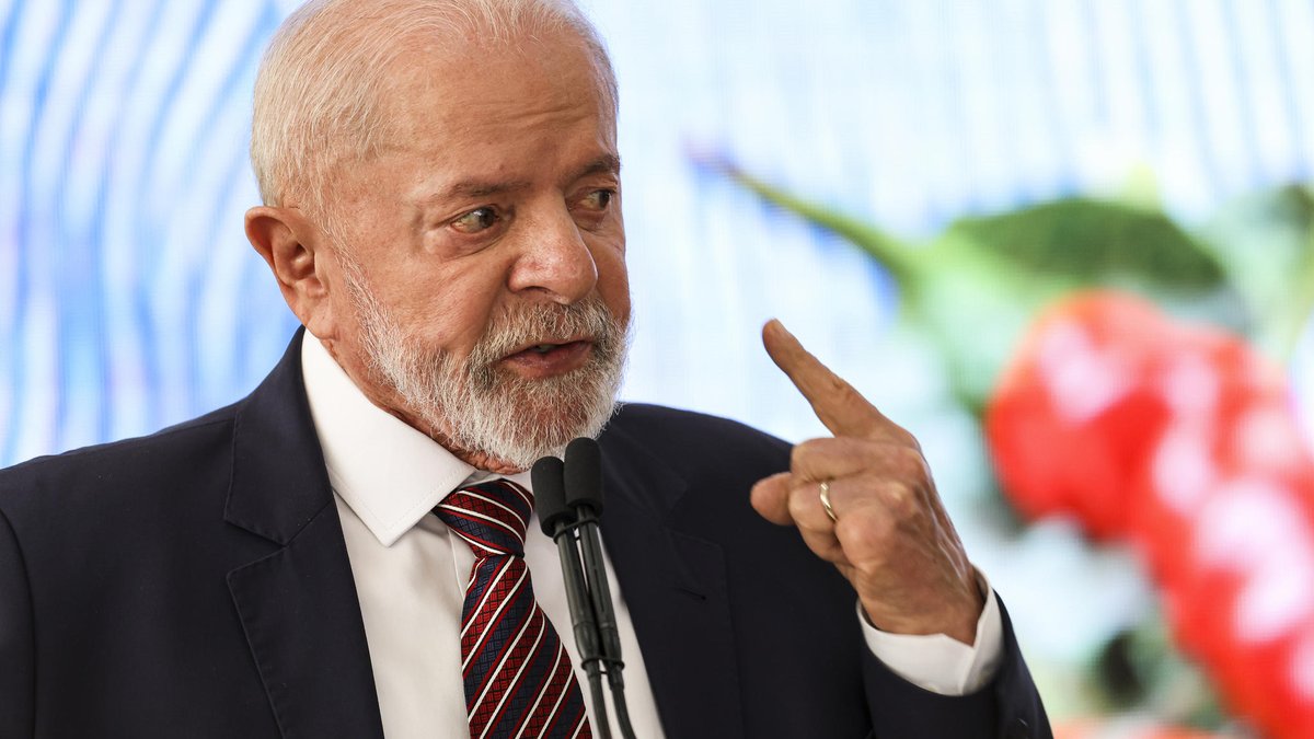 "Pouco provável que o hematoma evolua", diz médico de Lula após acidente doméstico; presidente está liberado para despachar