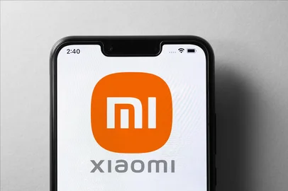 runrun2 / stock.adobe.com Kuala Lumpur, Malaysia - FEBRUARY 10, 2024: Close up of Xiaomi logo on screen of mobile phone. Foto: runrun2/stock.adobe.comFonte: 1348182637<!-- NICAID(16160932) -->