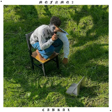 O músico e artista independente Cabral lançaseu segundo EP, intitulado Músicas Que Fiz No Meu Quarto vol. 02. O Extended Play é uma continuação do seu primeiro trabalho, lançado em 2020. Desta vez, o foco é um mergulho provocado por reflexões que envolvem temas como relações familiares, autocobrança e claro, questões raciais, assunto presente em todas músicas do rapper.O artista, natural de Caxias do Sul e baseado em Porto Alegre, começou a trabalhar de forma independente no início de 2020 e é responsável por todas as etapas, desde a construção de melodia, letra e produção, além de realizar todo processo de captação do material em um home estúdio caseiro. Seu primeiro EP, intitulado Músicas Que Fiz No Meu Quarto (MQFNMQ), é uma analogia sobre o processo que é feito inteiramente de casa e de forma experimental, sem perder a qualidade.<!-- NICAID(15576267) -->