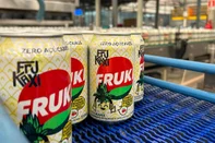 O refrigerante de verão da Fruki Bebidas, o Frukaxi, está retornando aos pontos de venda de Rio Grande do Sul e Santa Catarina, com versão zero.<!-- NICAID(15919199) -->