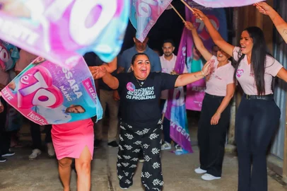 Jussara Caçapava<!-- NICAID(16264380) -->