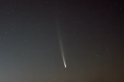 “Cometa do século” já pode ser visto a olho nu em algumas regiões; confira imagens<!-- NICAID(15878247) -->