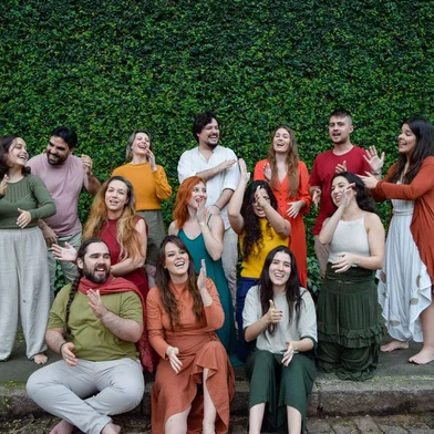 No próximo dia 26, sábado, o Coro Juvenil do Moinho/UCS realiza o 3º Encontro de Coros do COJmo.Na Sala Valentim Lazzarotto, às 20h, vão se apresentar o UPA! e Upa! Jovem, de Porto Alegre, o Madrigal Presto, de São Leopoldo e o Coro Juvenil do Moinho UCS. Também haverá uma participação especial das Meninas Cantoras de Nova Petrópolis.FOTO: Grupo Upa! Jovem, de Porto Alegre<!-- NICAID(15515741) -->