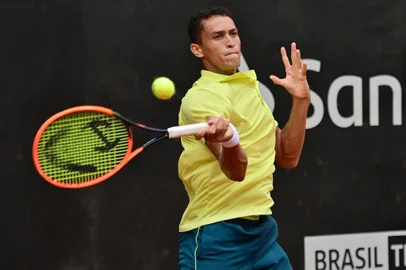 Paulo Saraiva, têns