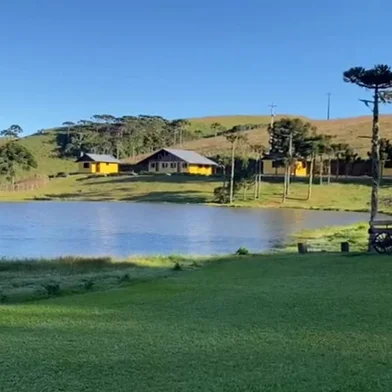 Frio fora de época em São José dos Ausentes <!-- NICAID(15353648) -->
