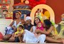 Momento raro: Carlinhos Brown posta fotos com a família nas redes sociais