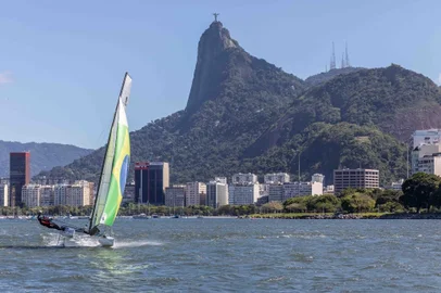 Samuel Albrecht, Gabriela Nicolino, vela