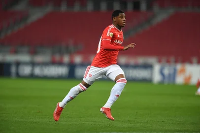 Vinicius Mello no jogo contra o Cuiabá, pelo Brasileirão. <!-- NICAID(14851607) -->