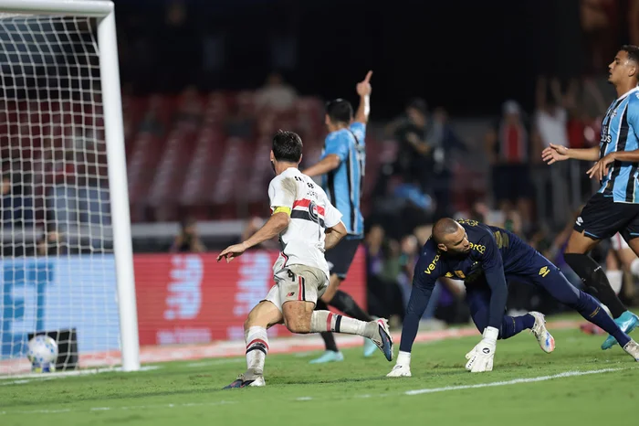 Rubens Chiri e Paulo Pinto / Saopaulofc.net